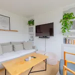 Stylish 2Bd Home With Private Garden Nine Elms